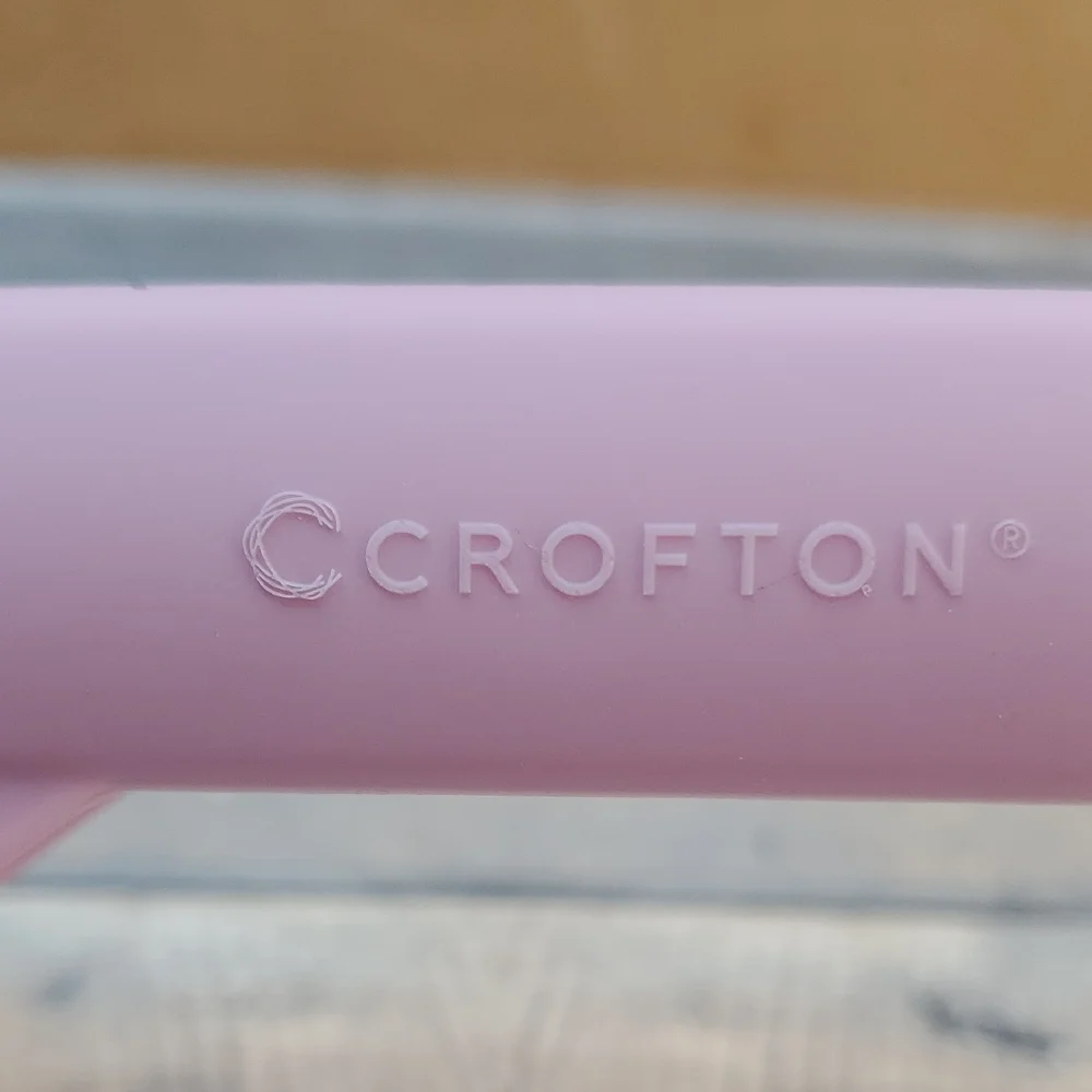 Crofton Silicone Kitchen Tongs in Dusty Pink